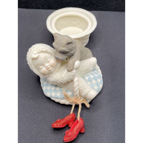 Vintage 2001 Dept 56 Wizard of Oz Make Room for Toto Trinket Box in Original Box - Picture 2 of 9